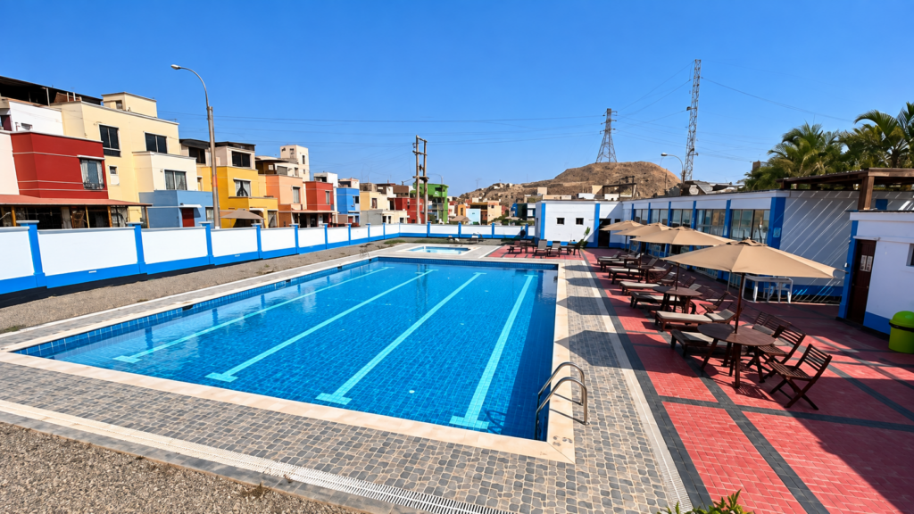 Piscina y casa club